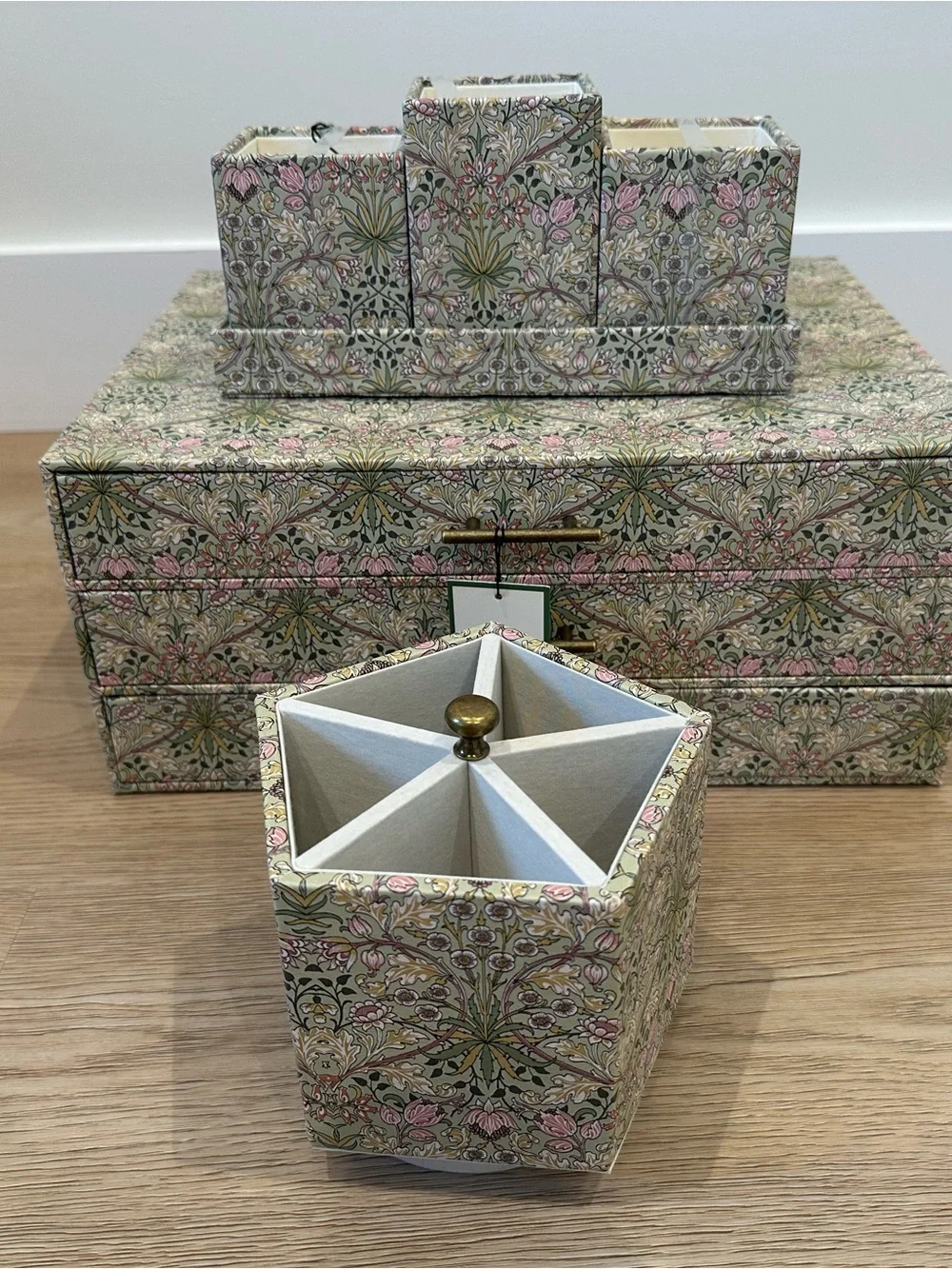 Morris & Co. Floral Pattern Desktop Organiser Set - Pink & Green